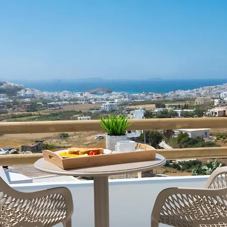 Petros Studios&suites 4* Naxos City