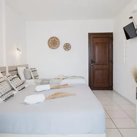 Apartahotel Petros 2*
