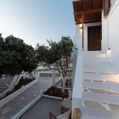 Petros Naxos City
