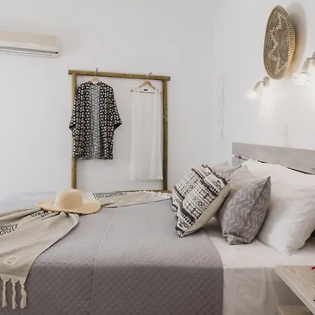 Petros & Apartmanhotel 4*