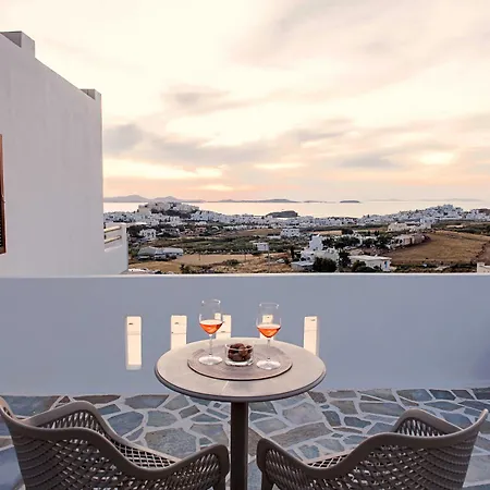 Petros Studios&suites 4*