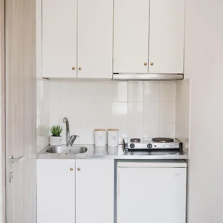 Petros Studios&suites 4* Naxos City
