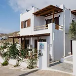 Petros Studios&suites