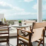 Apartahotel Petros Studios&suites