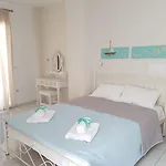 Petros Studios&suites Apartahotel Naxos City