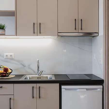 Petros & Apartmanhotel