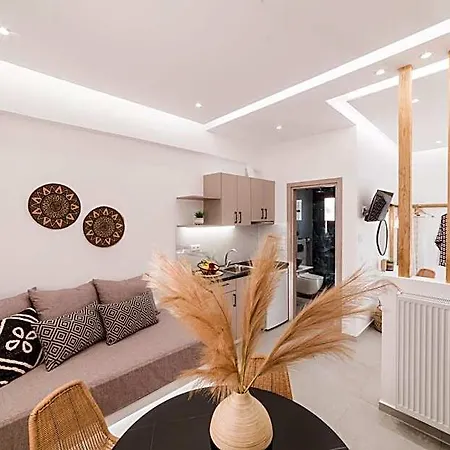 Aparthotel Petros & 3*