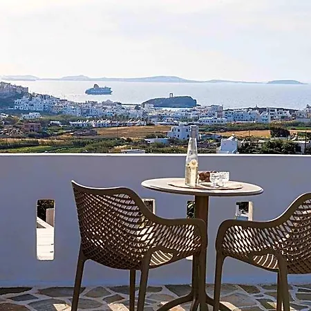 Aparthotel Petros & 3*